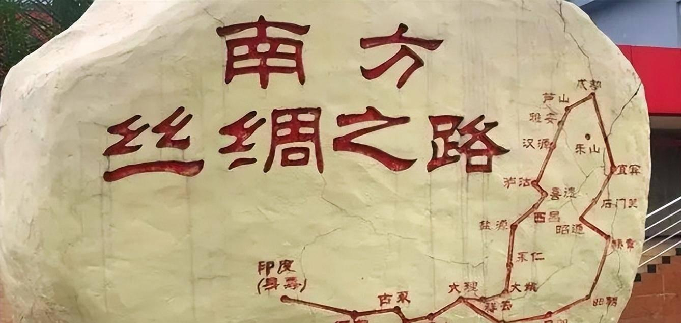 回顾:老大爷翻新老宅,发现在棺椁上睡了几十年,墓中有把千年宝剑