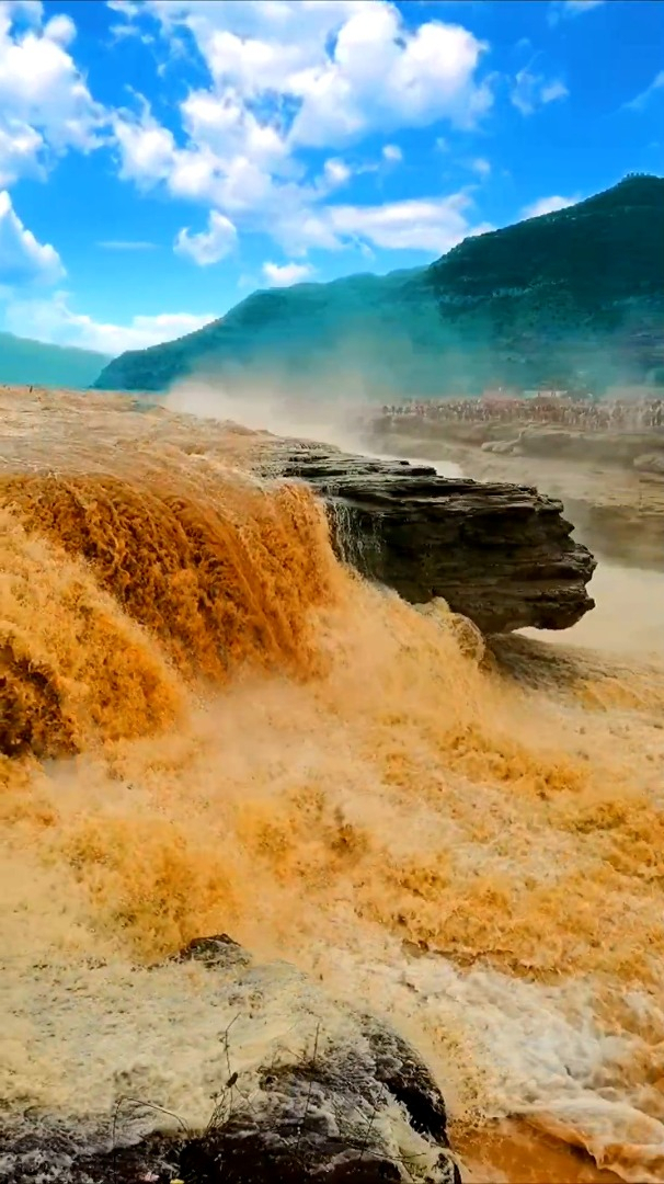 风景自然欣赏:壶口瀑布,感受一下母亲河的气壮山河景