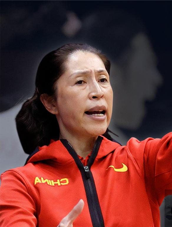 一场足以载入史册的中国女篮超级逆转,没有之一,主教练郑薇哭了