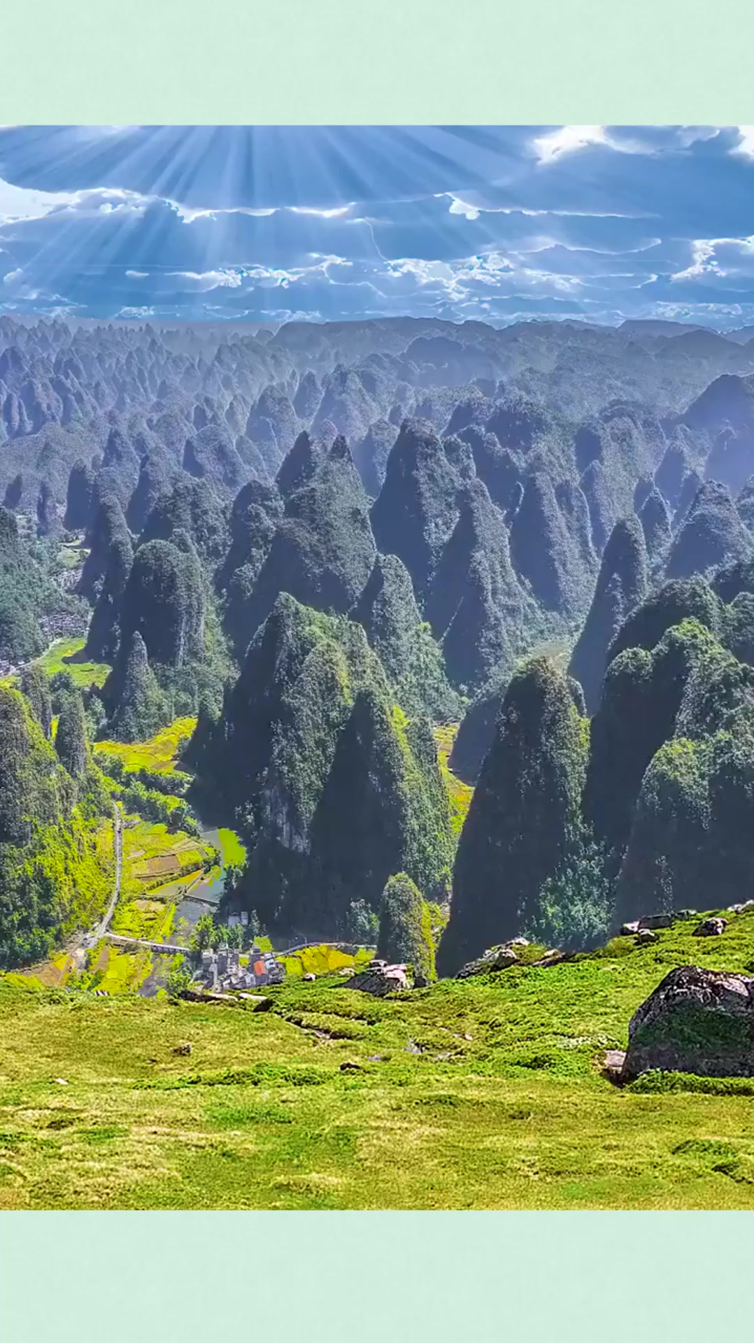 一直以为十万大山是个形容词,直到看到这一幕,太震撼了!