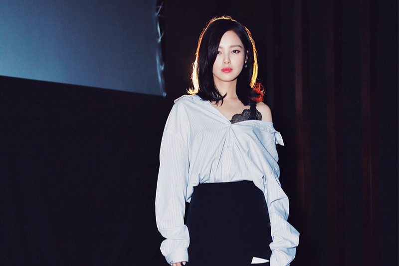 中国演员安吉丽娜是男是女?