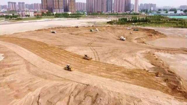 "挖湖引水"被叫停!郑州西流湖开始回填,河南网友喊冤