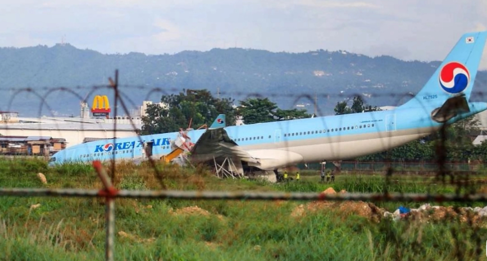 大韩航空803号空难图片