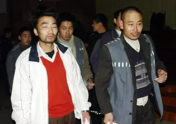 纪实:浙江温岭"最牛黑老大"张畏的罪恶人生之路!