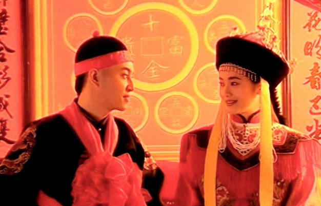 和珅唯一的独子名叫丰绅殷德,这个名字还是乾隆所赐,丰绅殷德在六岁时