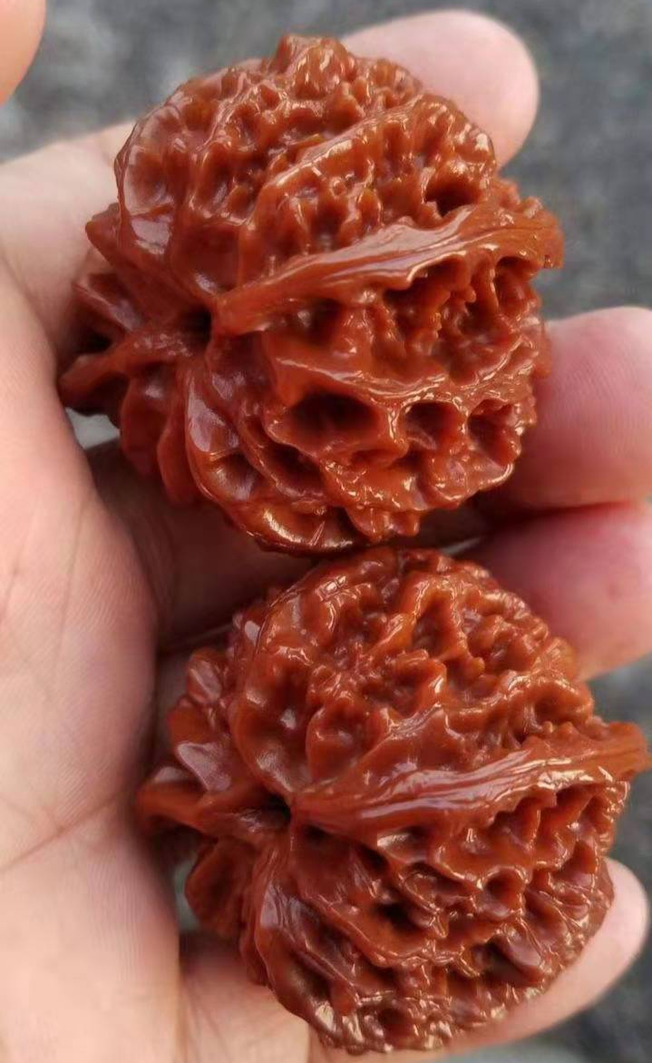 文玩核桃中盘玩变色快,易于上手的几款