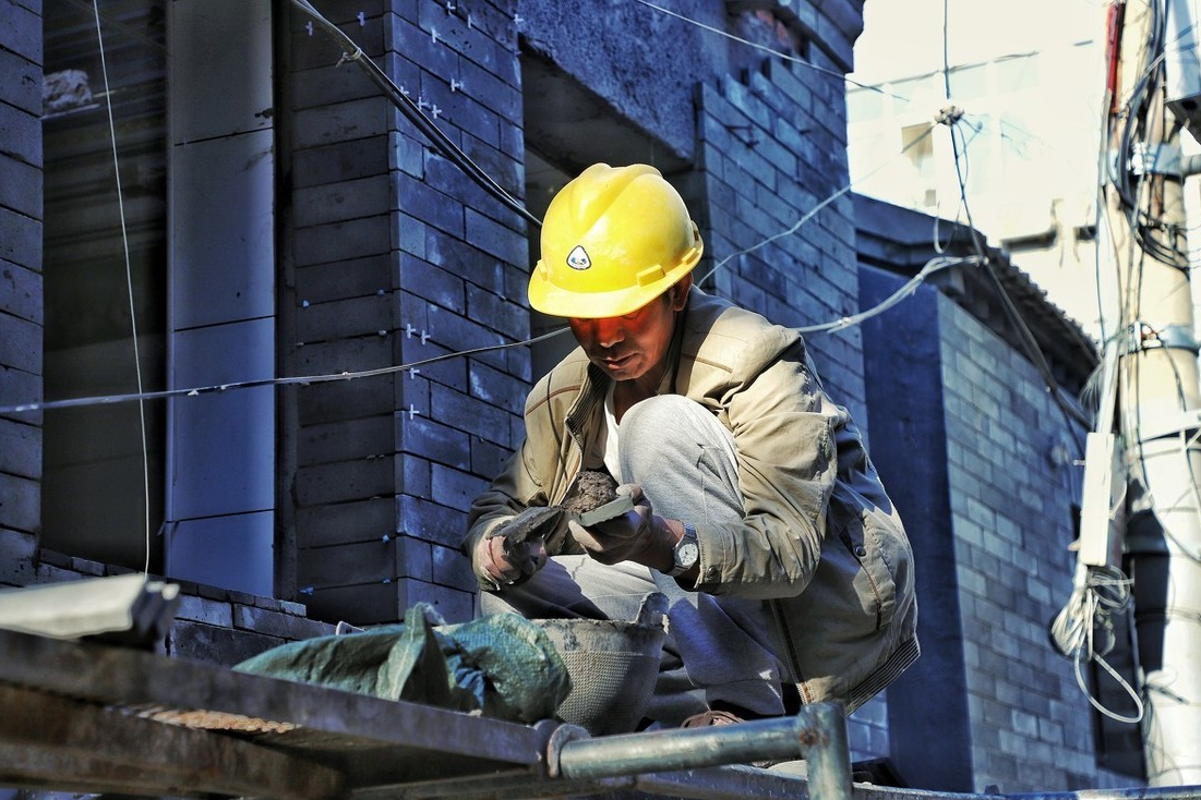 "农民工"名称将迎来变更:重新取名为"新产业工人",更显尊重