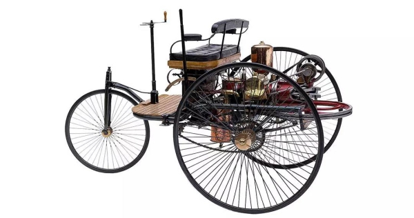 奔驰,从卡尔本茨发明汽车,到远近闻名的高端座驾