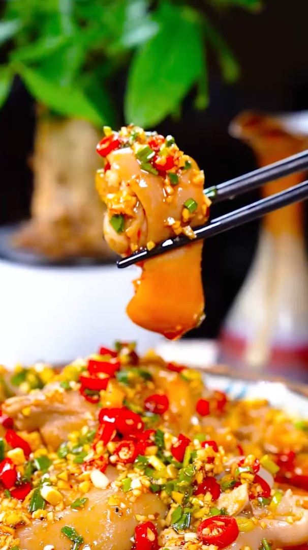 让人口水直流的红油猪蹄还不赶紧收藏一下!