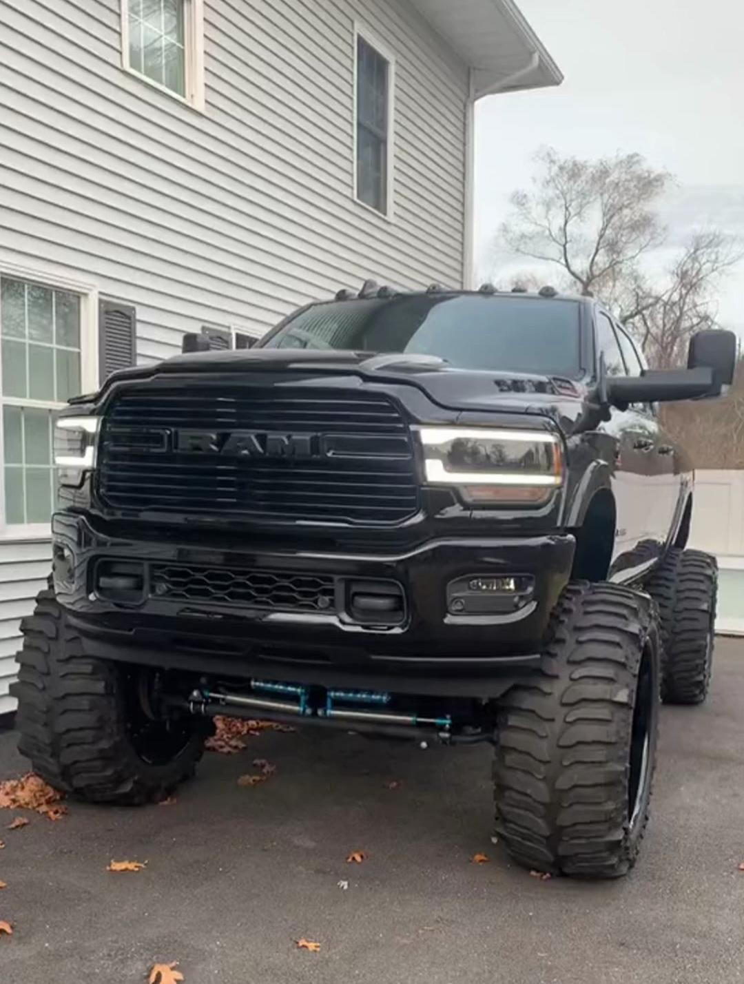 道奇ram 2500皮卡车改装案例-度小视