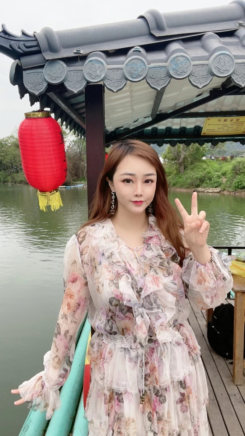 网红兜儿为啥离开雪大呢?