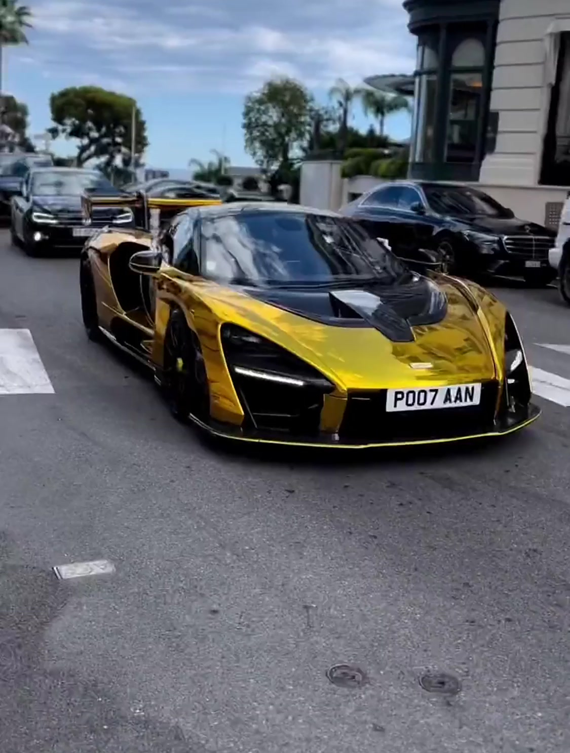 黄金迈凯伦塞纳,车主真的太有个性了~ 迈凯伦塞纳-度小视