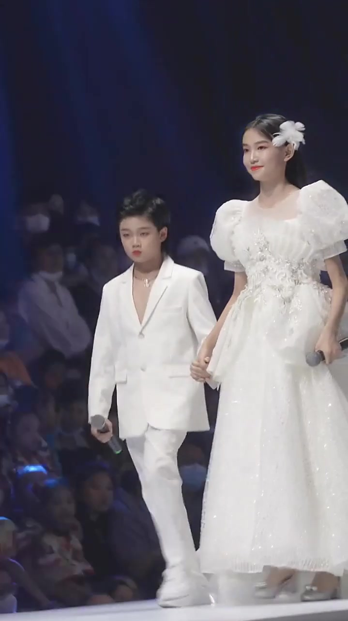 宋小睿和弟弟一起出场两个人都这么优秀不愧是一家人