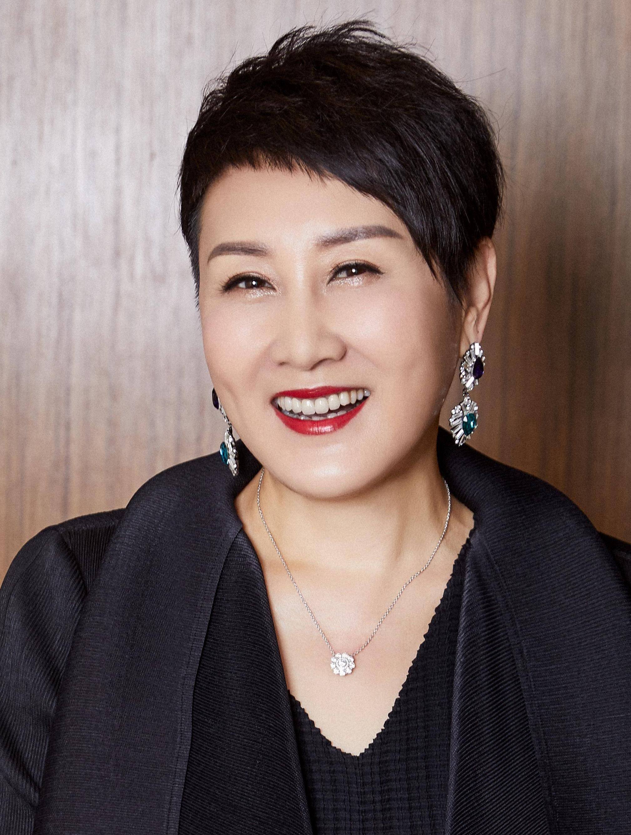 让人气愤的综艺,张凯丽固执己见随意发脾气,开玩笑直接大哭!2-度小视