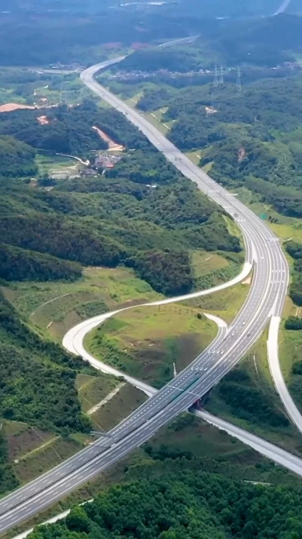 治愈风景大赏出你的家乡汕湛高速