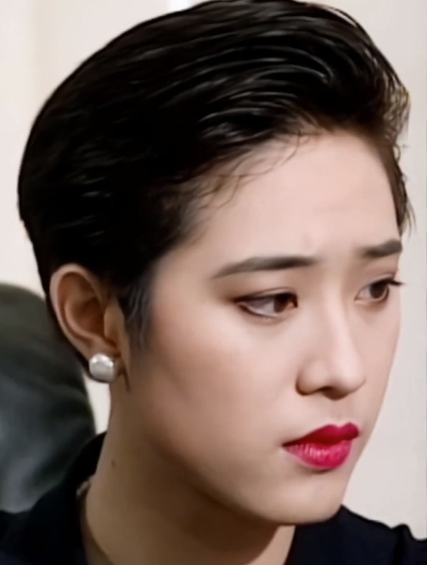 港风女神陈法蓉,这大背头不是每个女星都能驾驭的!