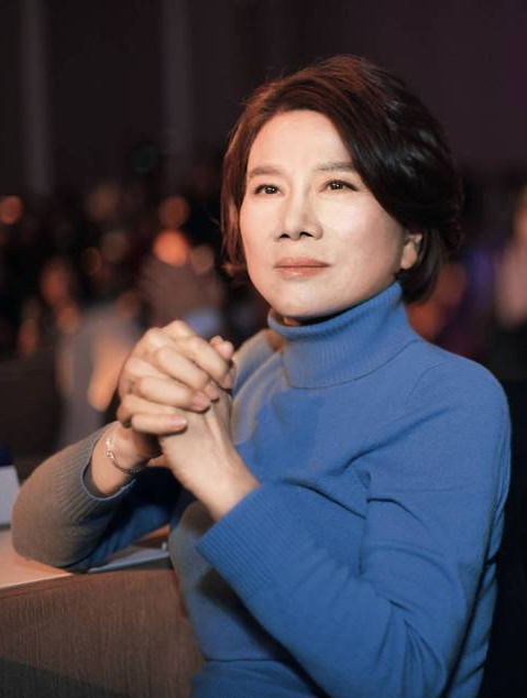 董明珠:我就得罪人怎么了,退休了不指望朋友来看望-度小视