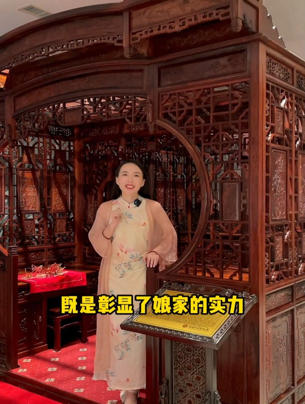 碧纱橱与拔步床-福王红木家具