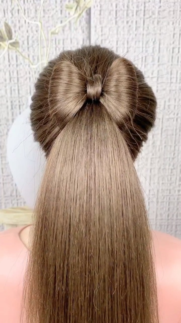 蝴蝶结高马尾,好看又简单