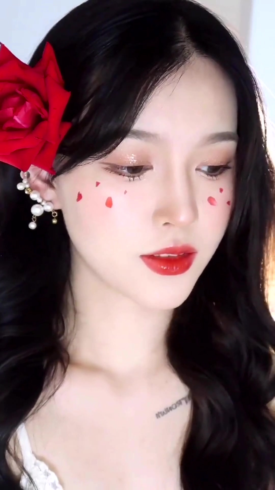 今日妆容,twice仿妆法式红玫瑰度假妆容