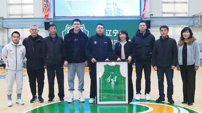 辽篮19点26官宣!薅完沈阳2中羊毛薅31中,曝刘子庆又锁定2潜力股