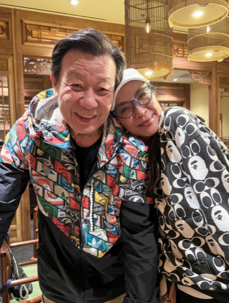 寇世勋"坐拥双妻":妻子住3楼情人住2楼,66岁仍在赚钱养家!1-度小视