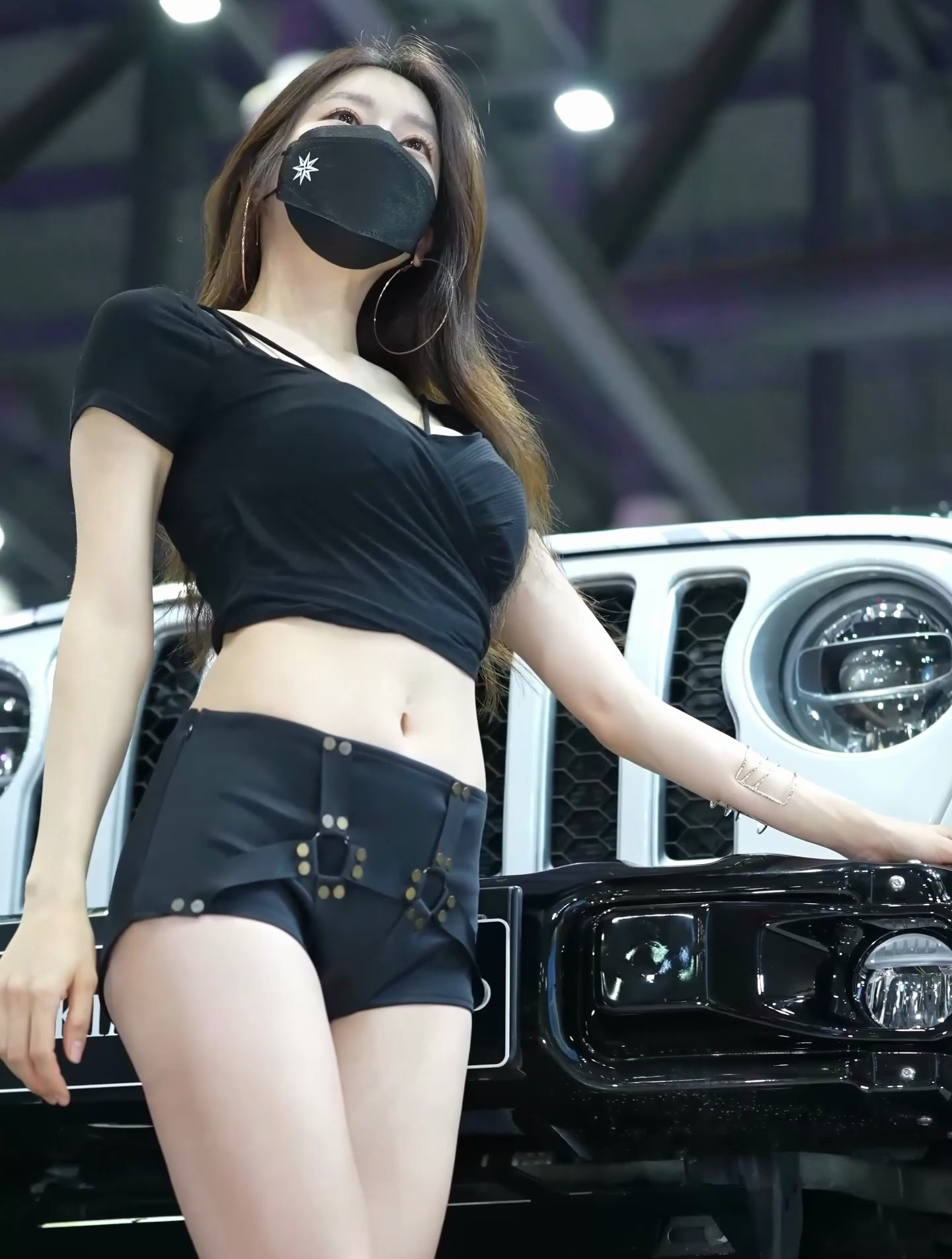 车展最美车模韩智恩,暗香盈袖,亭亭玉立-度小视