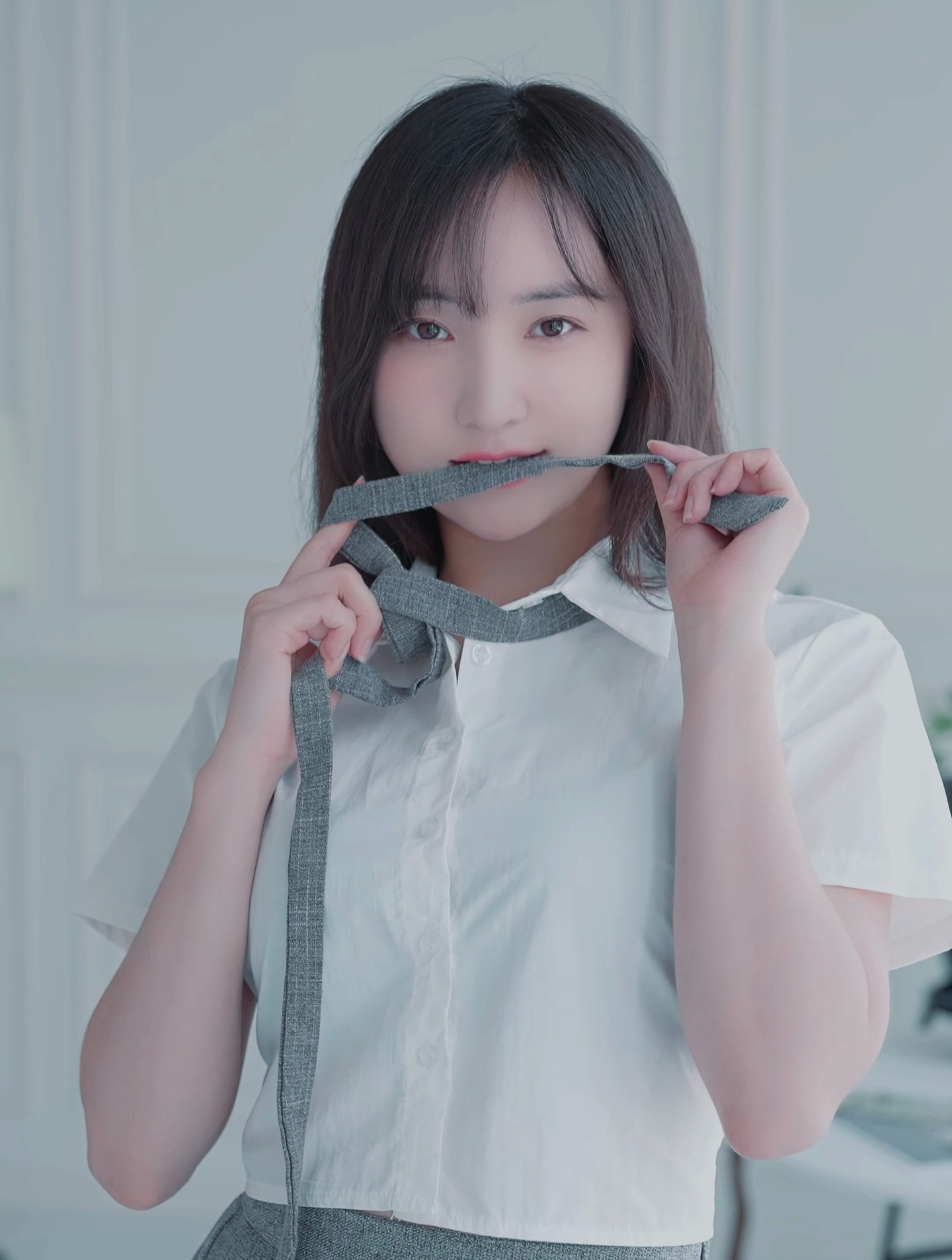 新款女装白色衬衣,时尚模特,倾国倾城,温婉娴淑