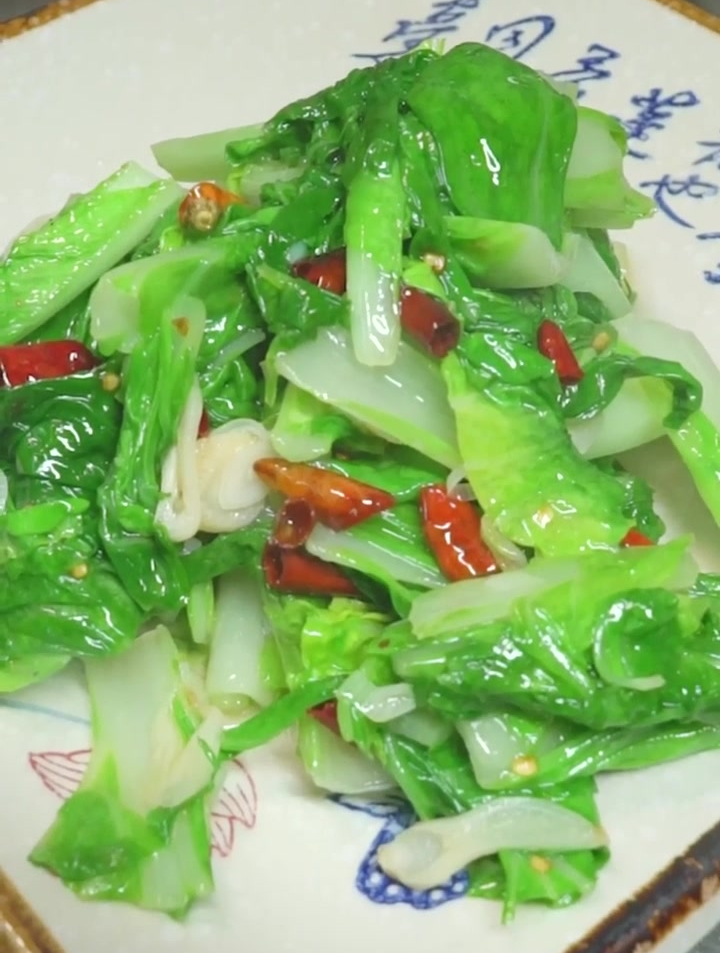 家常菜炝炒小白菜,简单又好吃,精彩美食