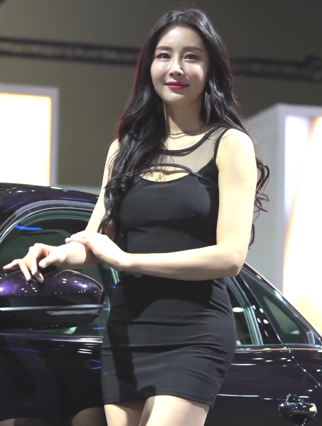 韩国模特恩斌,车展秀第五十弹,颜值与身材都很赞,魅力四射