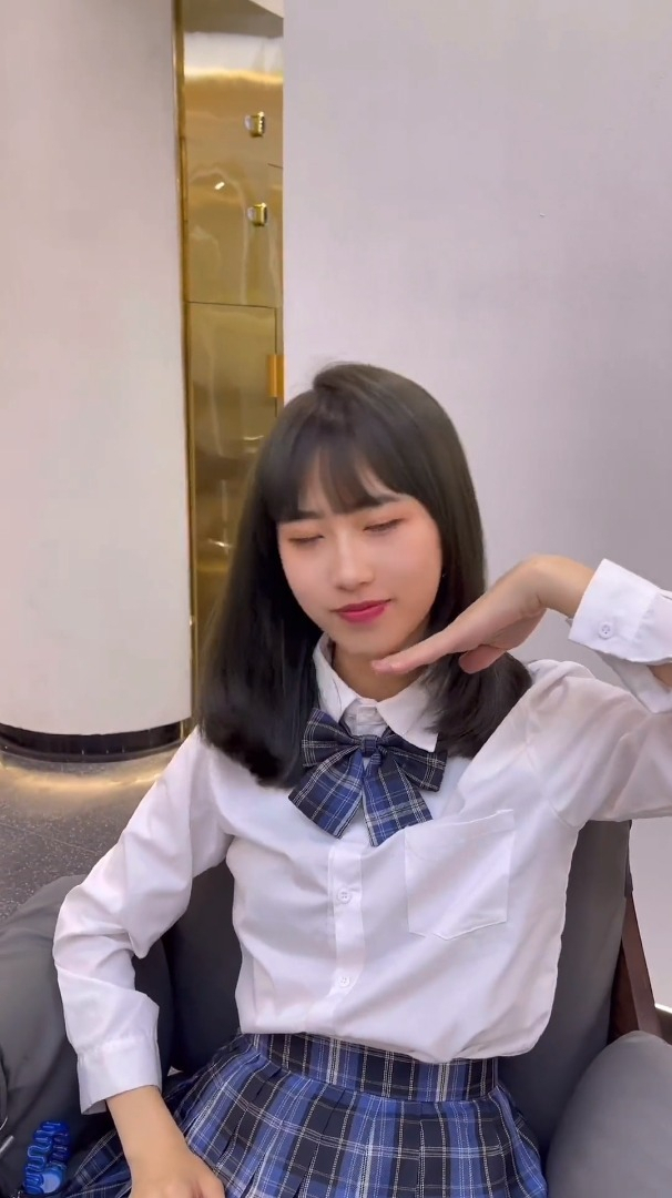 十七岁小姐姐的改变