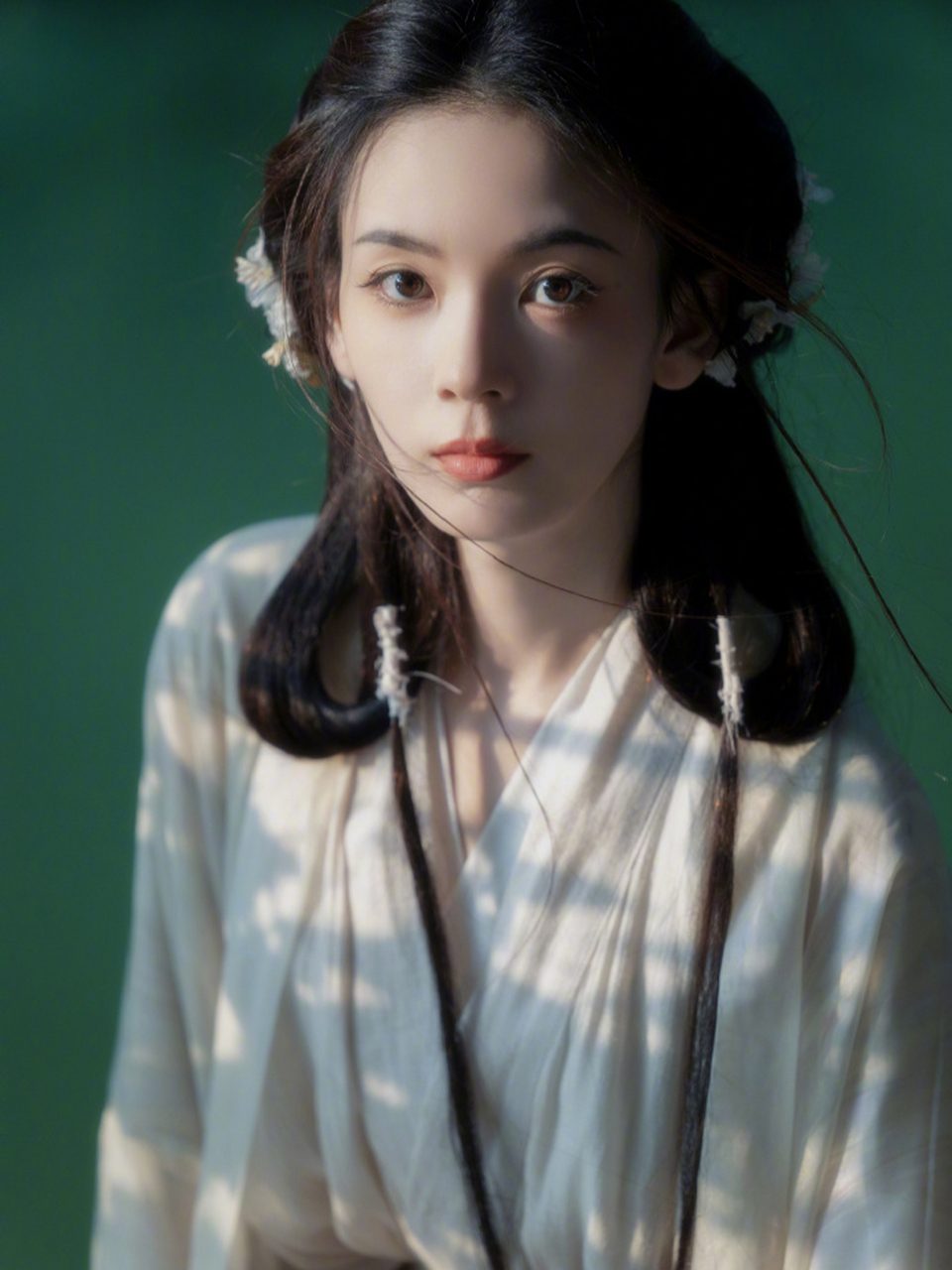 追星最前线#,#陈瑶1031生日快乐#,今天是陈瑶加入新公司的第一个生日