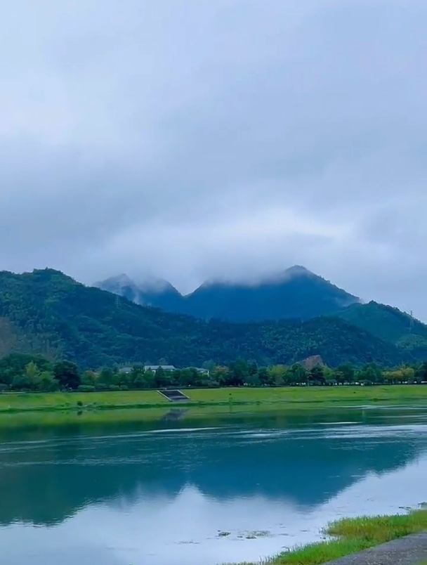 龙潭渡云湖天境图片