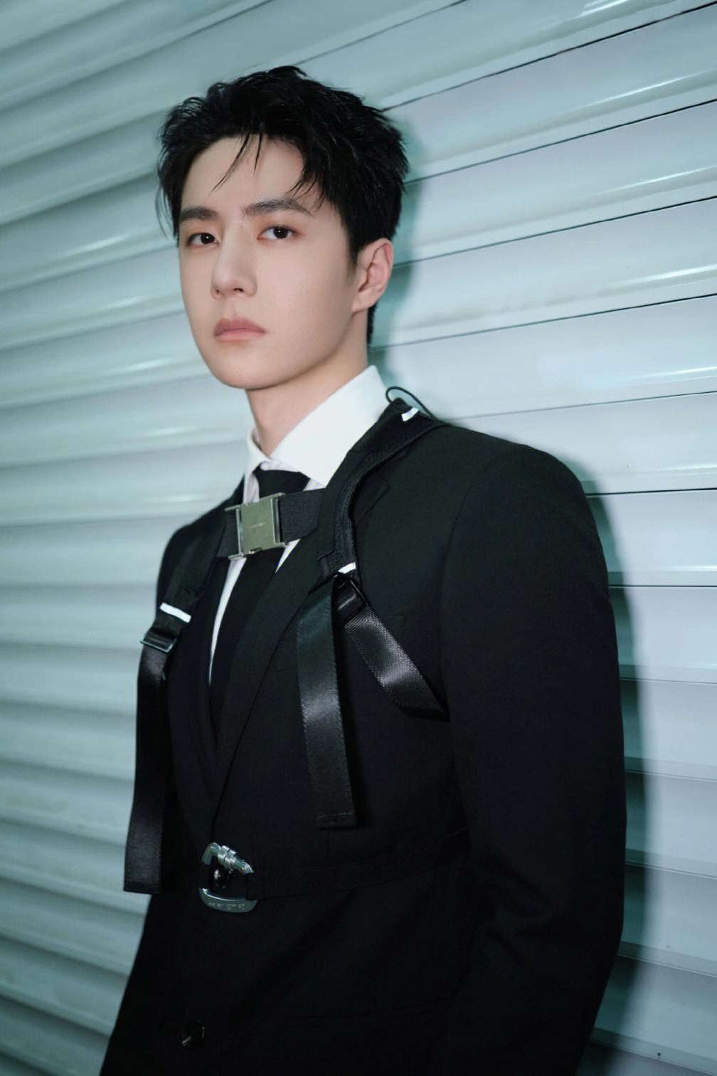 惊!王一博身价破亿,跻身华语娱乐界顶尖!