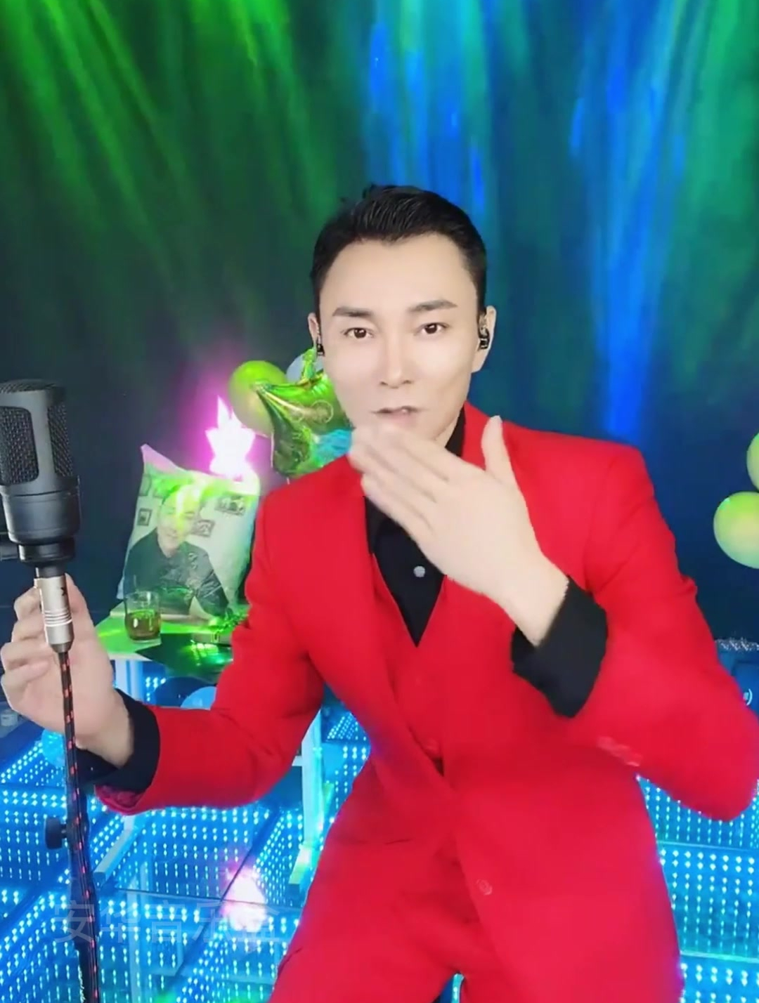 甘洛凡演唱刘德华经典老歌-度小视