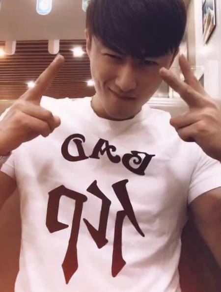 天天辛苦拍视频……也不让上个推荐……-度小视