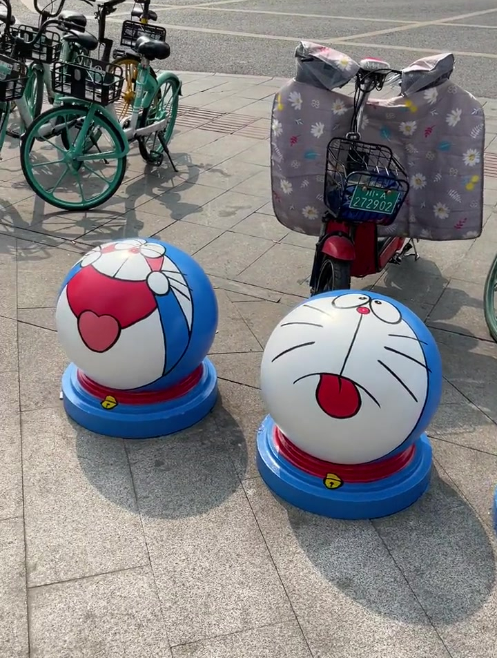 找个好拿捏的下手,石墩子画画