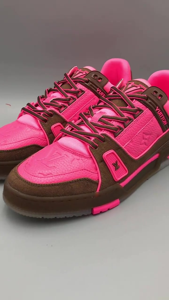 lv粉色巧克力配色真的好好看