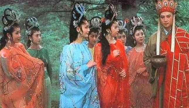 西游记:难怪蜘蛛精要活捉唐僧吃其肉,你看蜘蛛精的前世是谁?