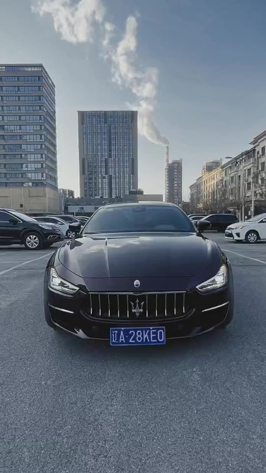 18款玛莎拉蒂ghibli 3.0t豪华版 玛莎拉蒂吉博力-度小视