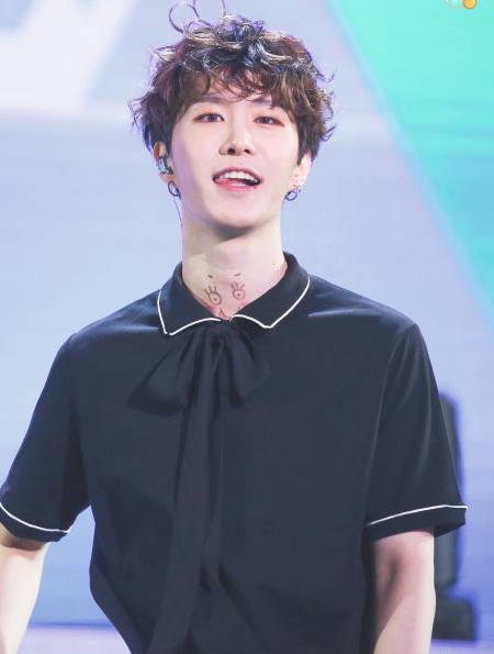 "榜一大哥"范丞丞,为了不让女主播吃醋,他都做了些什么?3-度小视