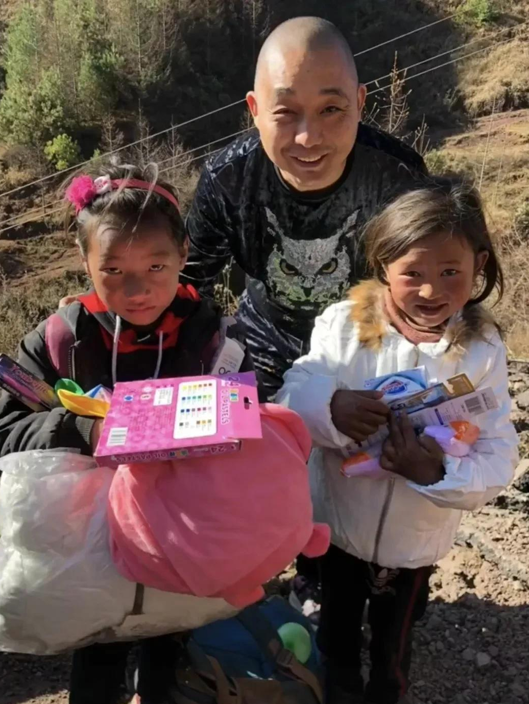 公益达人张晓林:5年奔波在大凉山区,去世时年仅39岁