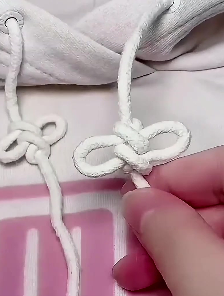 卫衣绳结系法 生活小妙招 小妙招 卫衣飘绳打结 生活小技巧