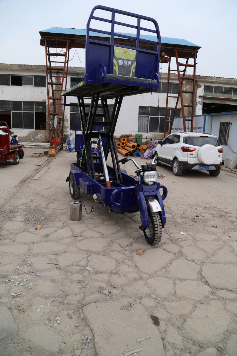 良虎电动三轮车升降车,新型产品,市场空白