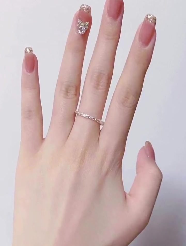 怪不得闺蜜的手那么好看,原来是用了这个手指按摩器