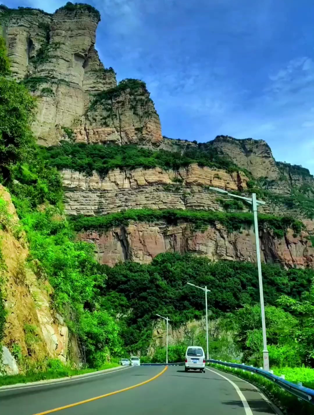 中国国家地理评选的十大最美峡谷林州太行大峡谷