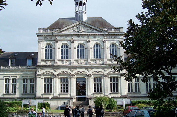 法国昂热大学工商管理硕士招生简章