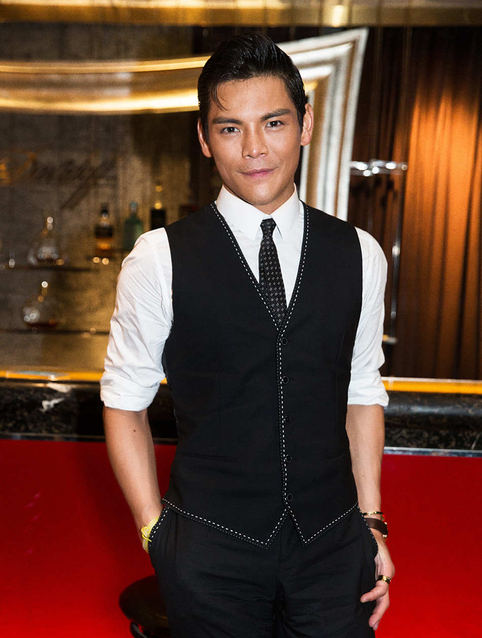 向太问:给孙女分多少财产?向华强大手一挥,向佐笑得合不拢嘴1-度小视