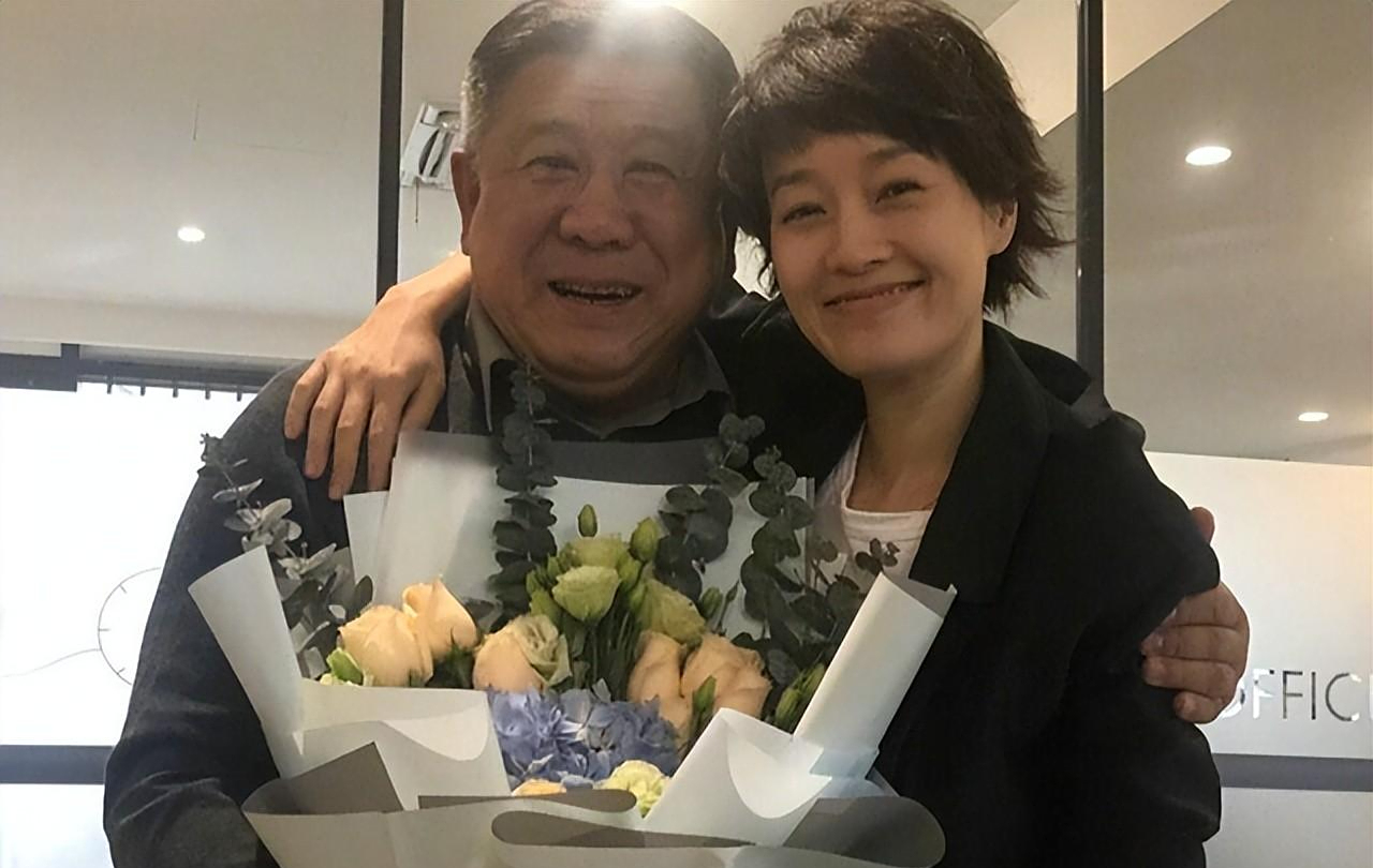 著名演员程煜家庭很幸福和女导演韩雪松结婚66岁却不敢老去