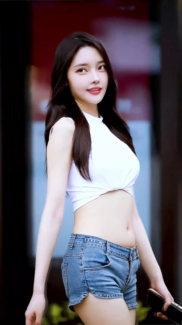 程楠街拍:我心里有道口子,得用你才能堵住